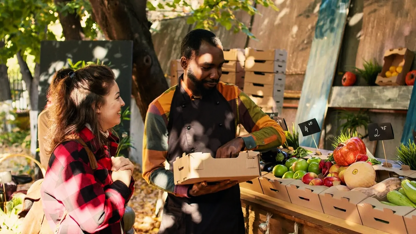 Equipo directivo revisando KPIs de inversiones y finanzas personales